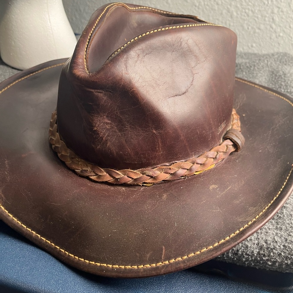 Vintage Henshel leather hat - Picture 4 of 14